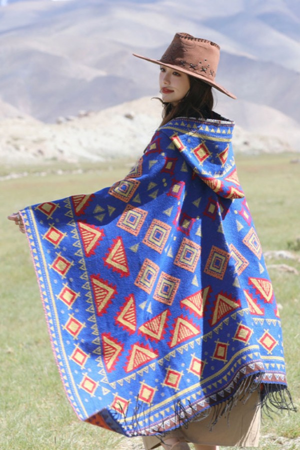 삼각패턴 후드숄 망토 담요 캠핑 몽골여행